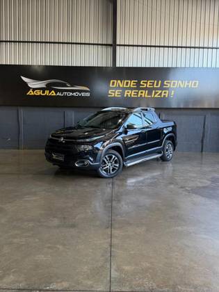 FIAT TORO 2.4 16V MULTIAIR FLEX BLACKJACK AT9 FIAT TORO 2.4 16V MULTIAIR FLEX BLACKJACK AT9